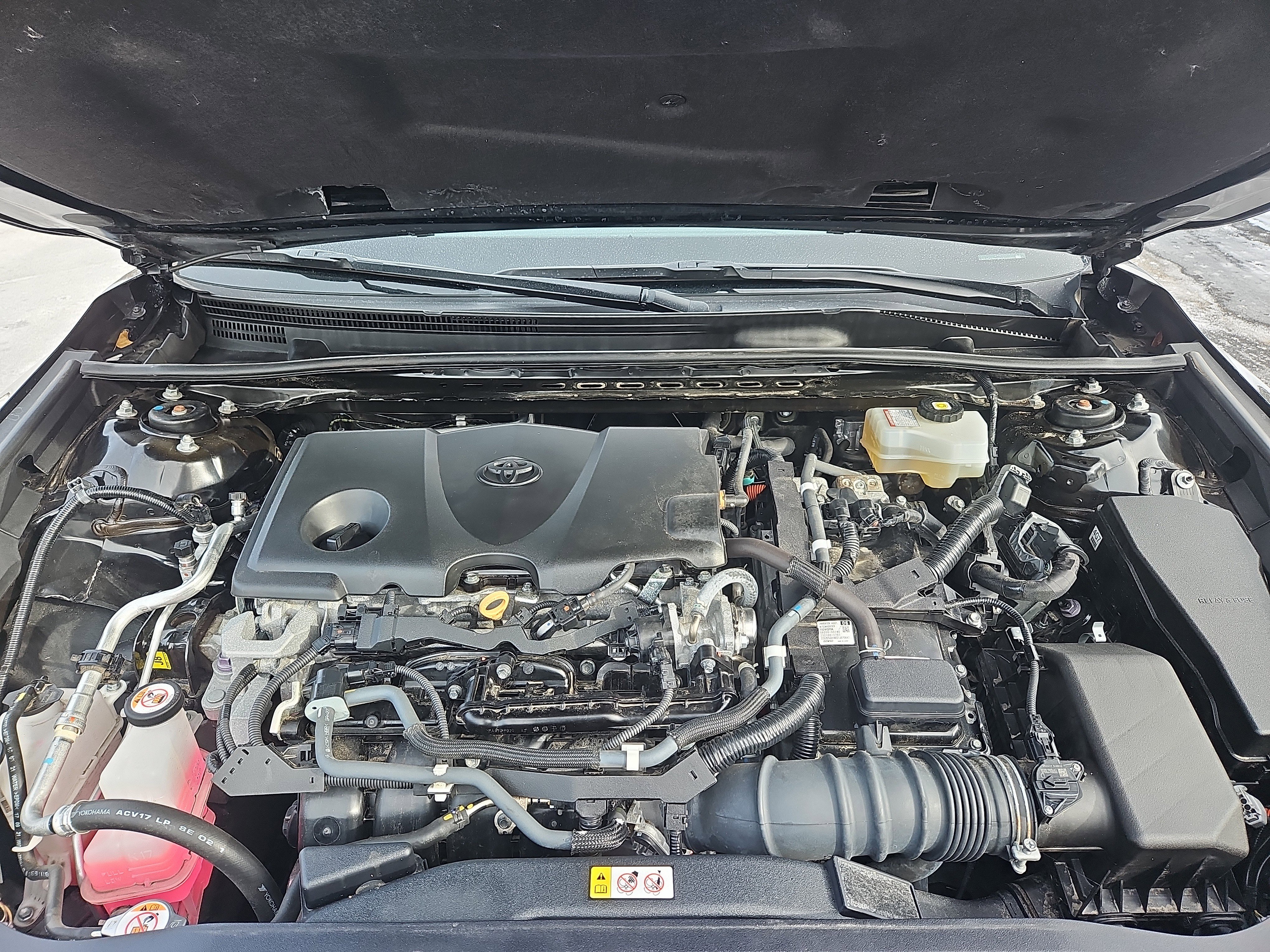 Used 2022 Toyota Camry SE image 32