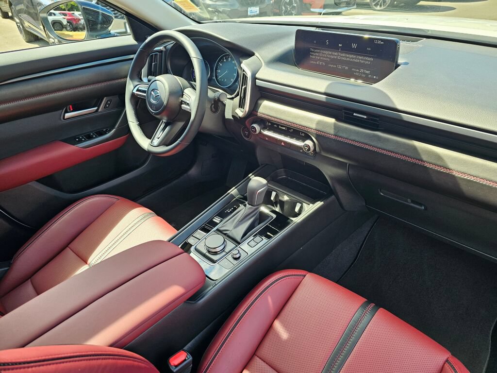 Certified 2025 MAZDA CX-50 AWD 2.5 Hybrid w/ Premium Pkg image 31