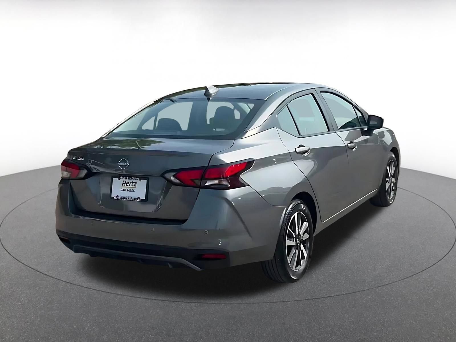 Used 2025 Nissan Versa SV FWD image 14