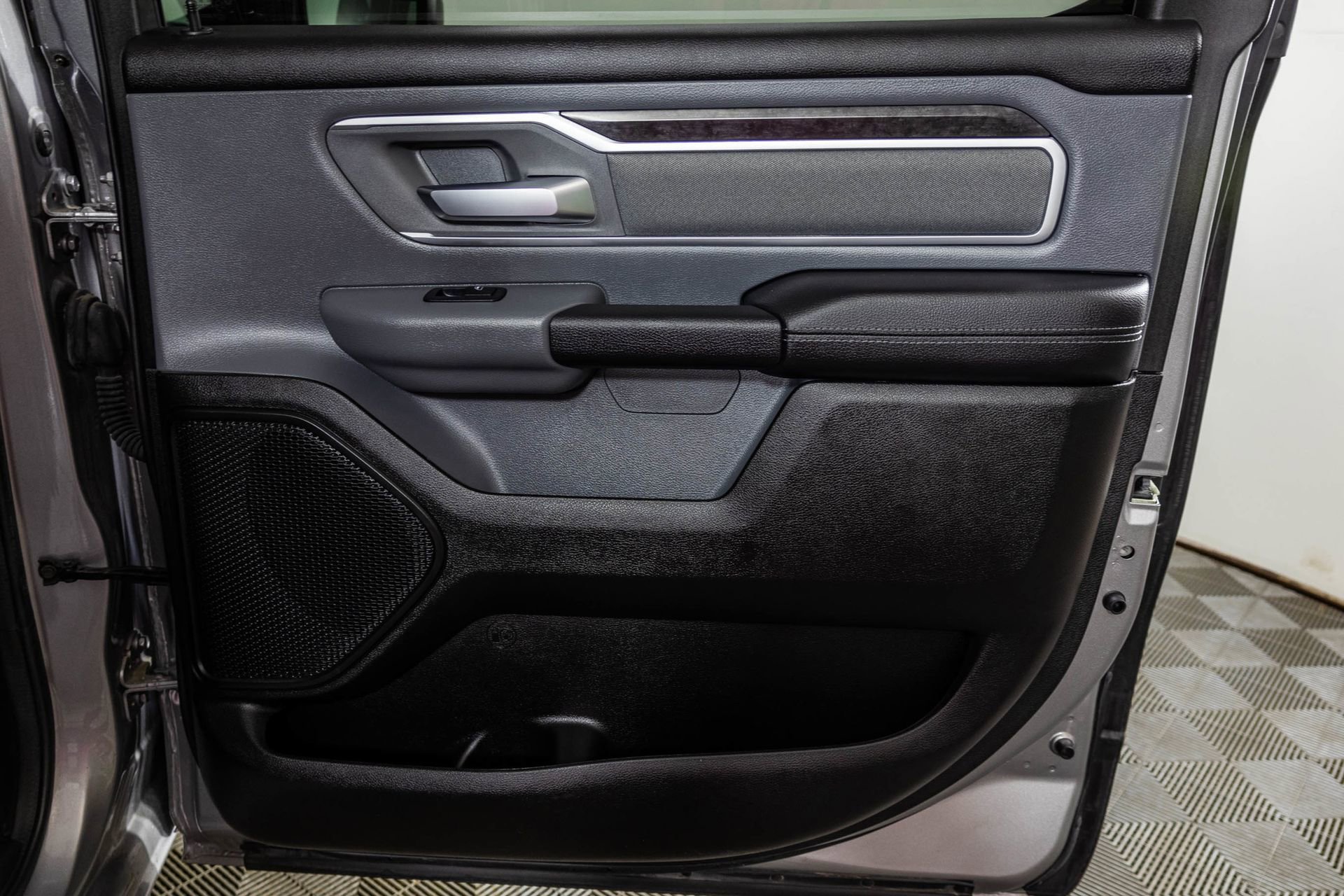 Used 2022 RAM 1500 Big Horn AWD/4WD image 41