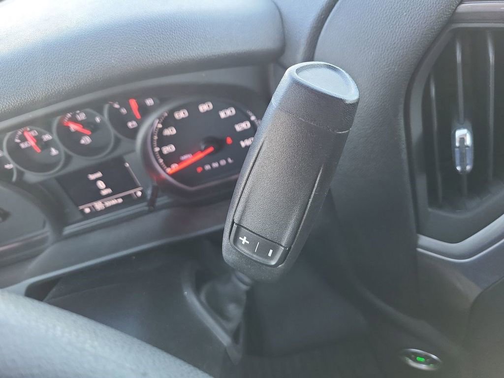 Used 2023 Chevrolet Silverado 1500 Custom AWD/4WD image 21