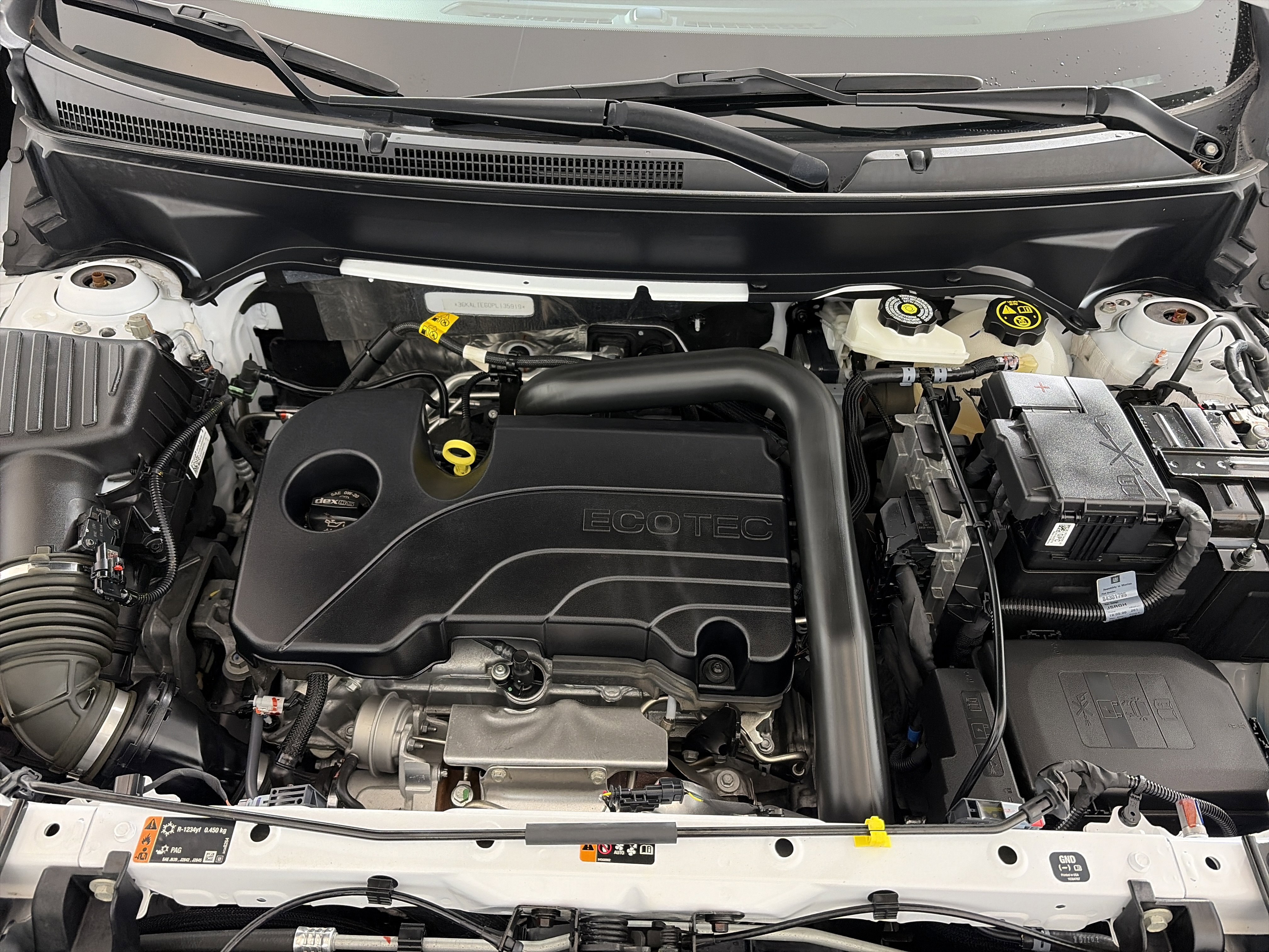 Used 2023 GMC Terrain SLE w/ Driver Convenience Package image 12