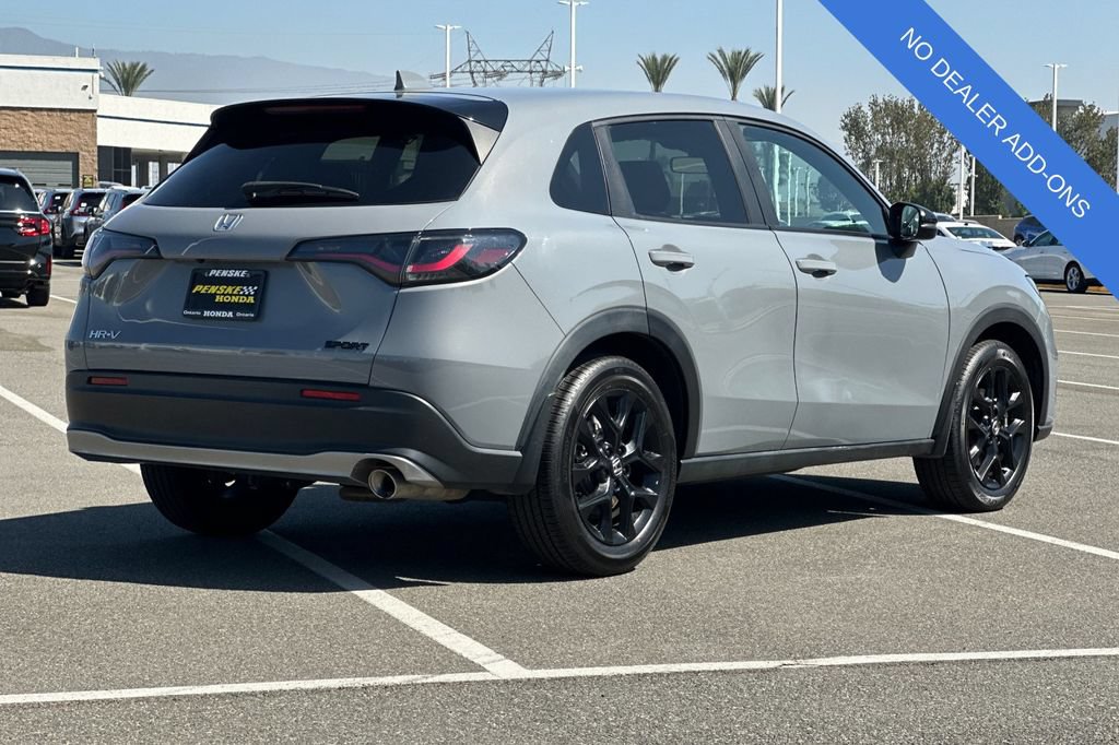 Used 2023 Honda HR-V Sport image 4