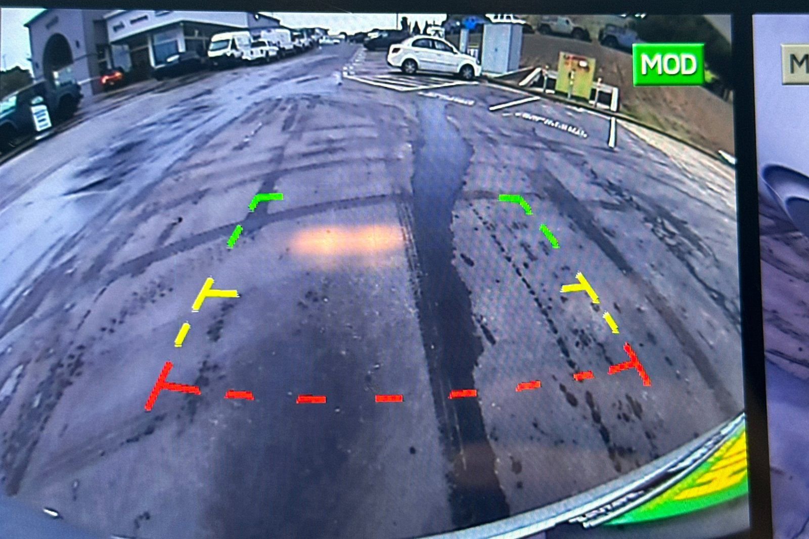 Used 2024 Mitsubishi Outlander SE image 24