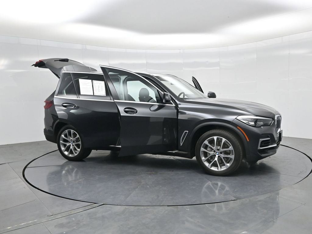 Used 2023 BMW X5 xDrive40i AWD/4WD image 35