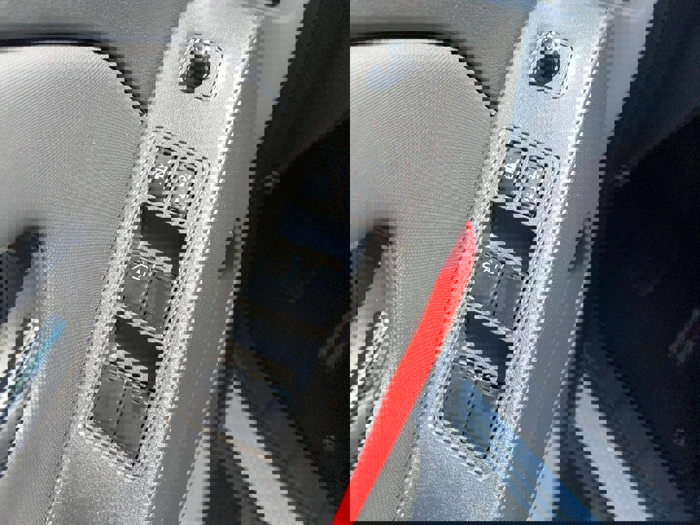 Used 2022 Nissan Frontier PRO-4X image 11