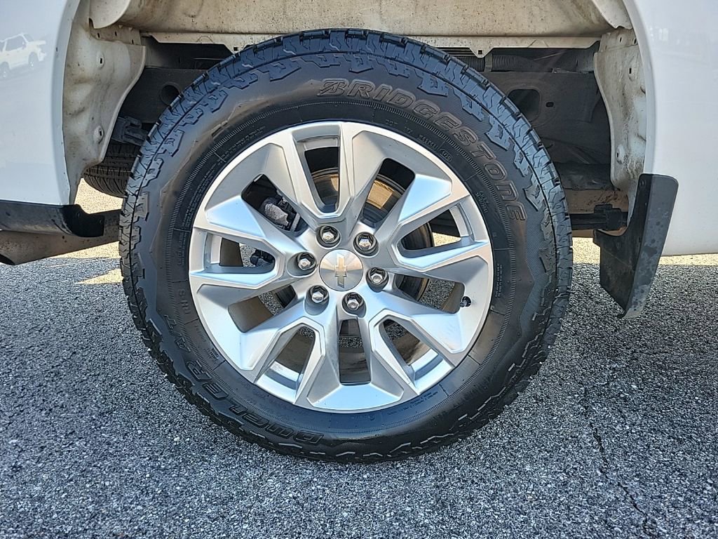 Used 2024 Chevrolet Silverado 1500 Custom image 8