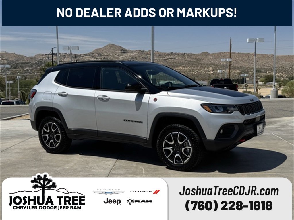 New 2025 Jeep Compass Trailhawk