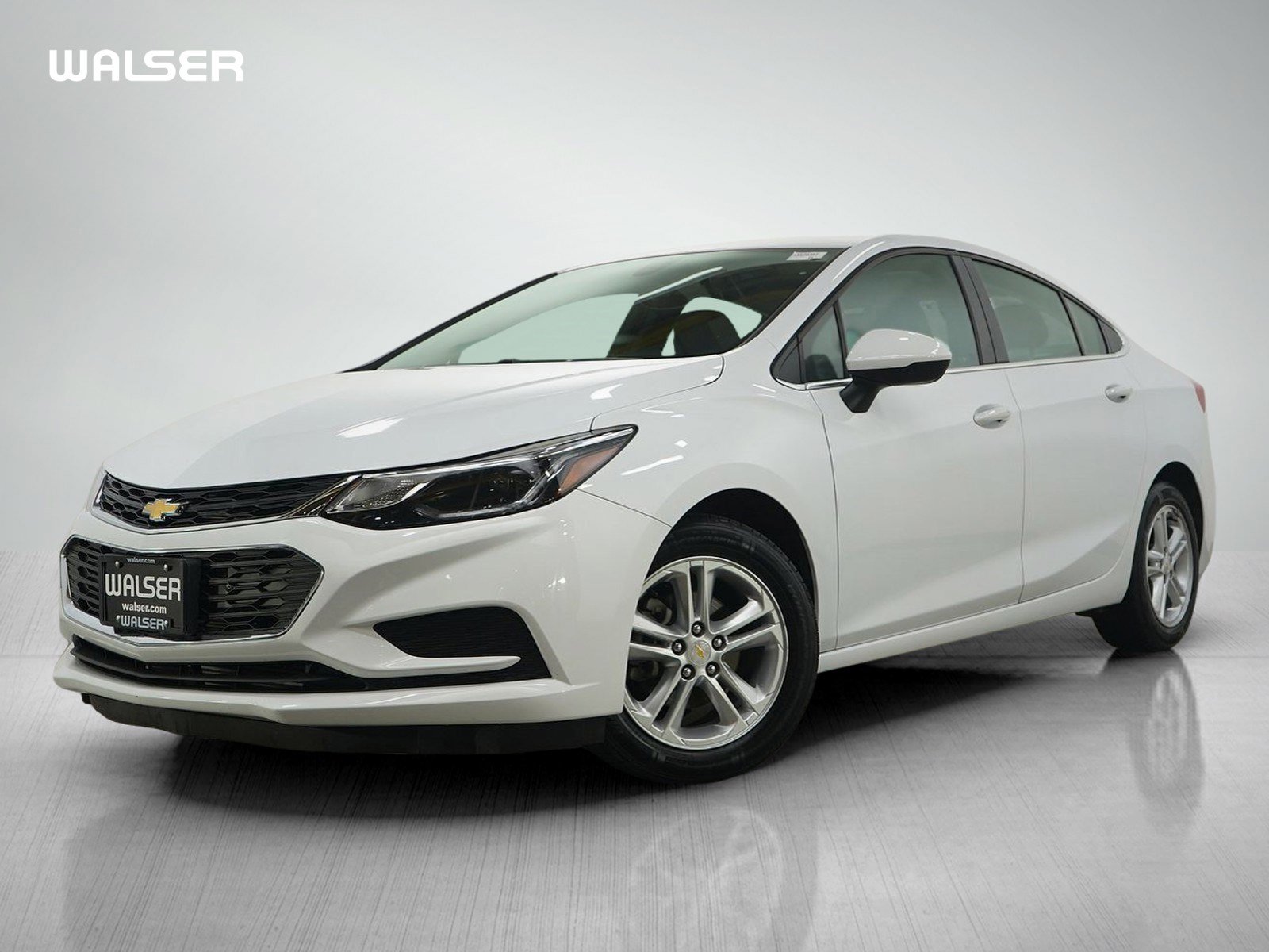 Used 2017 Chevrolet Cruze LT w/ Convenience Package FWD video 1