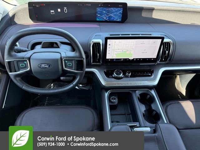 New 2026 Ford Expedition Platinum w/ Platinum Ultimate Package AWD/4WD image 3