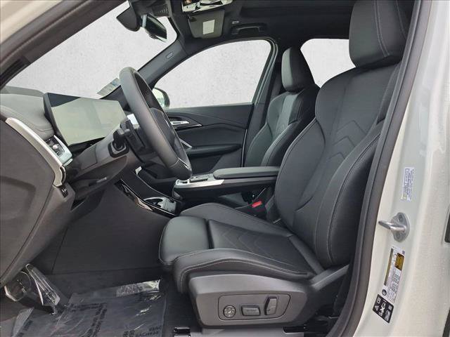 New 2026 BMW X1 xDrive28i w/ Technology Package AWD/4WD image 4