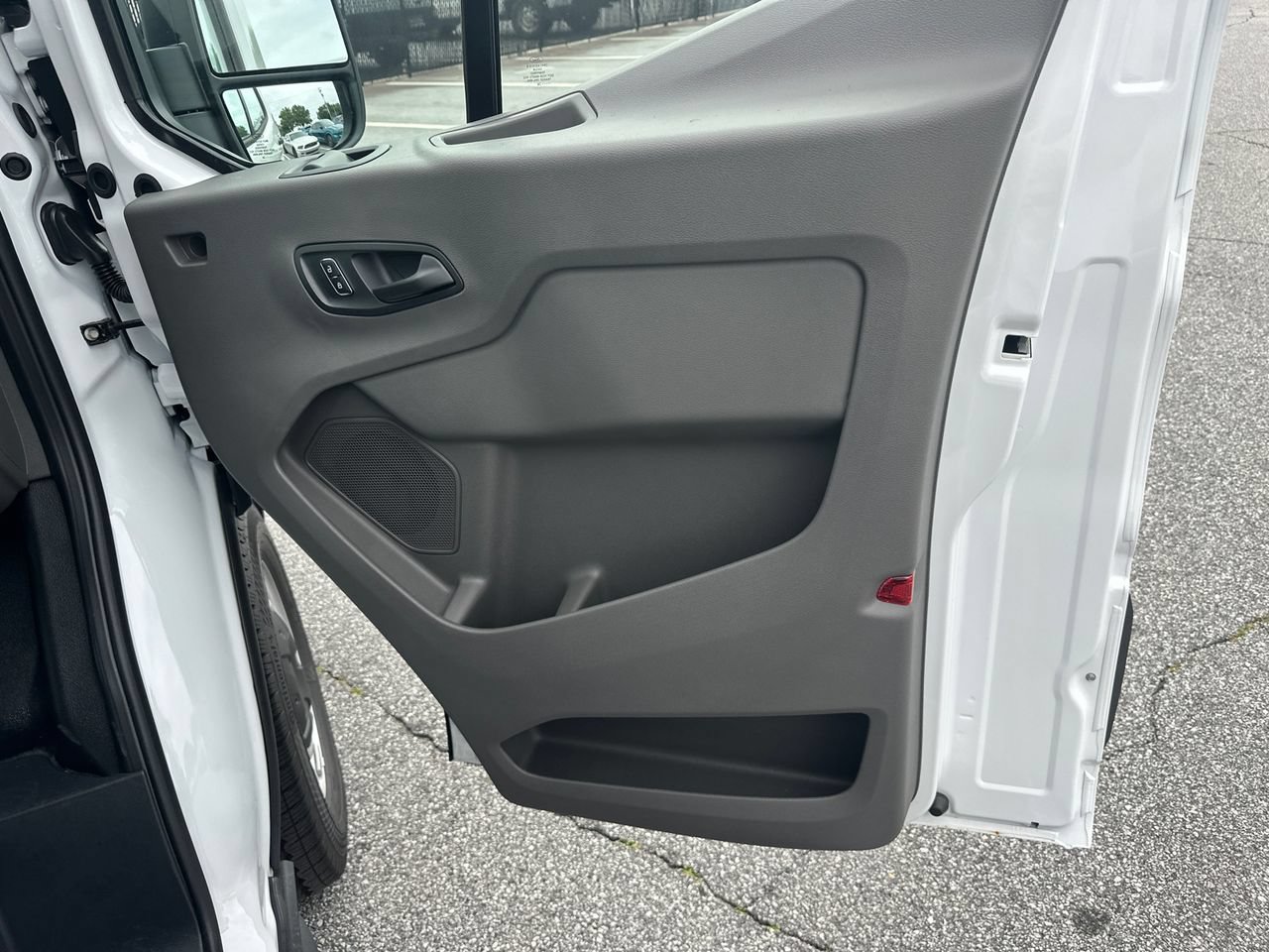 New 2026 Ford Transit 250 148 Medium Roof w/ Load Area Protection Package RWD image 15