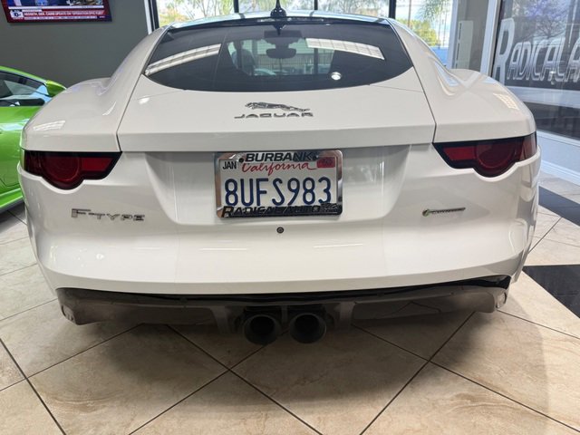 Used 2018 Jaguar F-TYPE R-Dynamic image 7