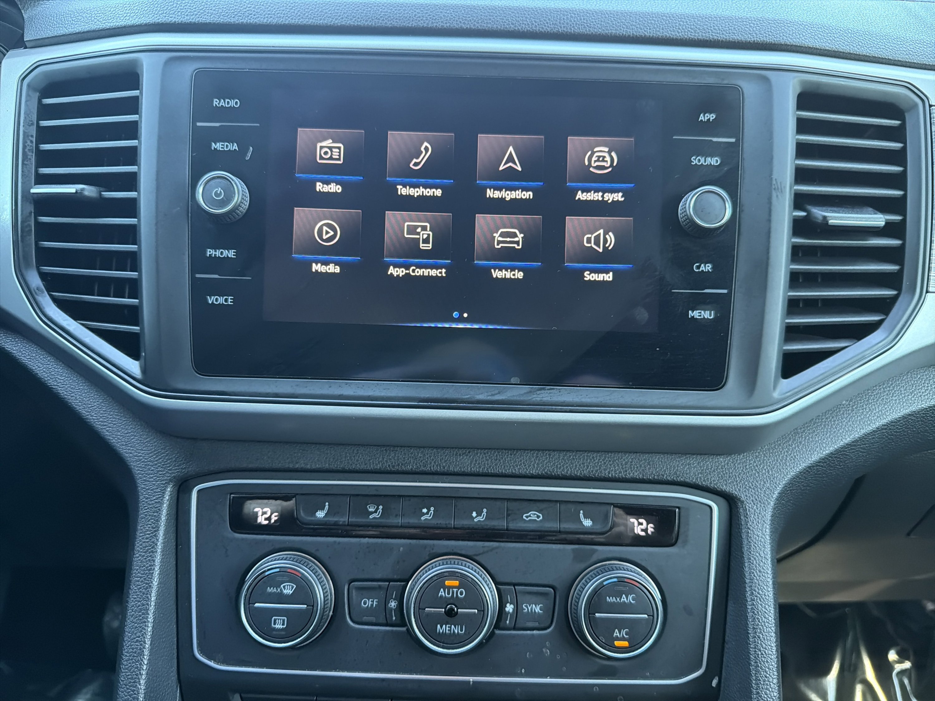 Used 2021 Volkswagen Atlas Cross Sport SE FWD image 62