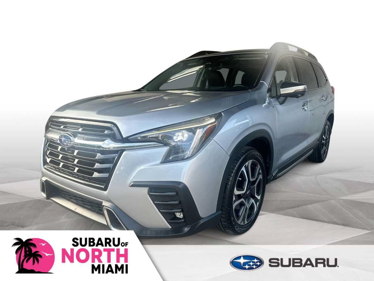 Used 2023 Subaru Ascent Touring AWD/4WD image 1