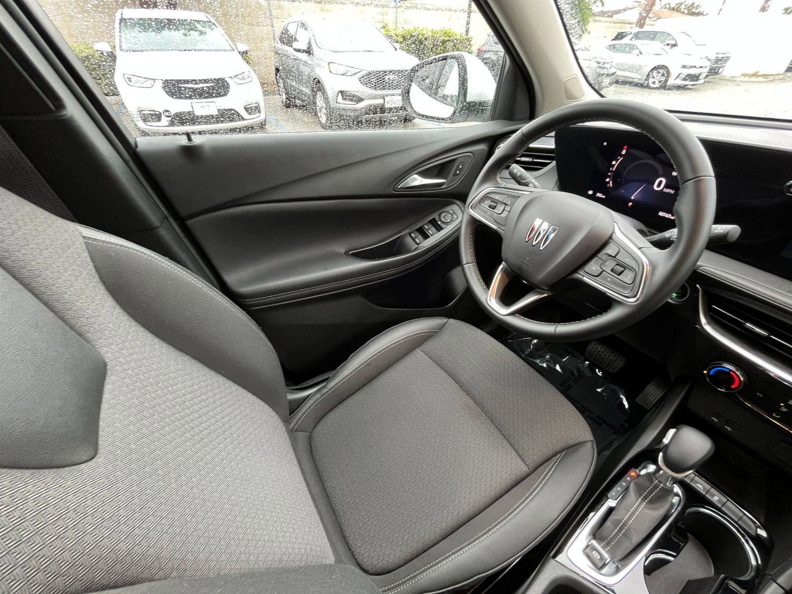 Used 2025 Buick Encore GX Preferred image 34