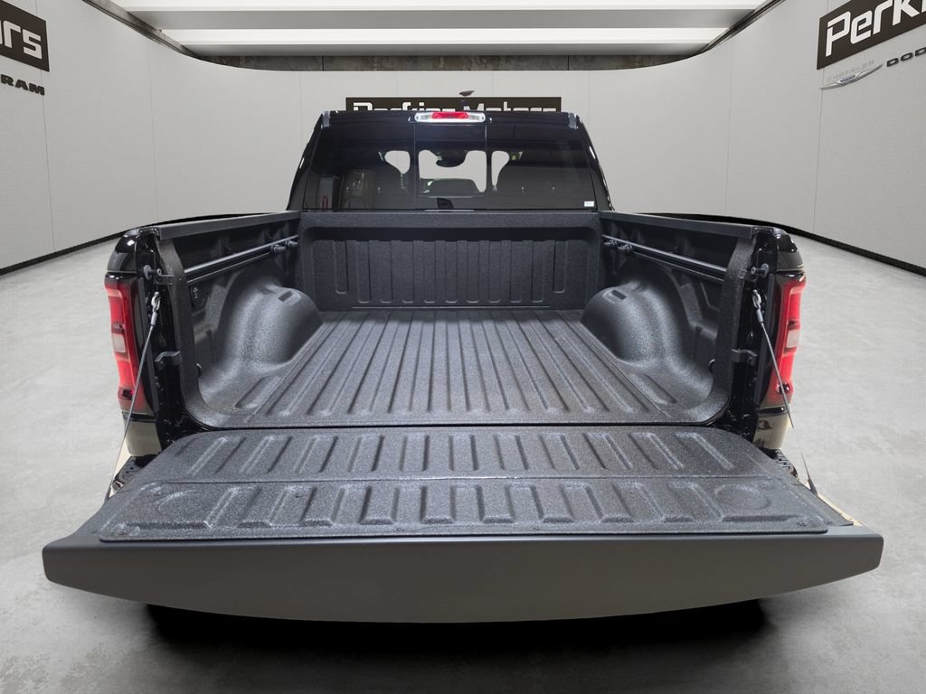 New 2027 RAM 1500 4x4 Crew Cab image 10