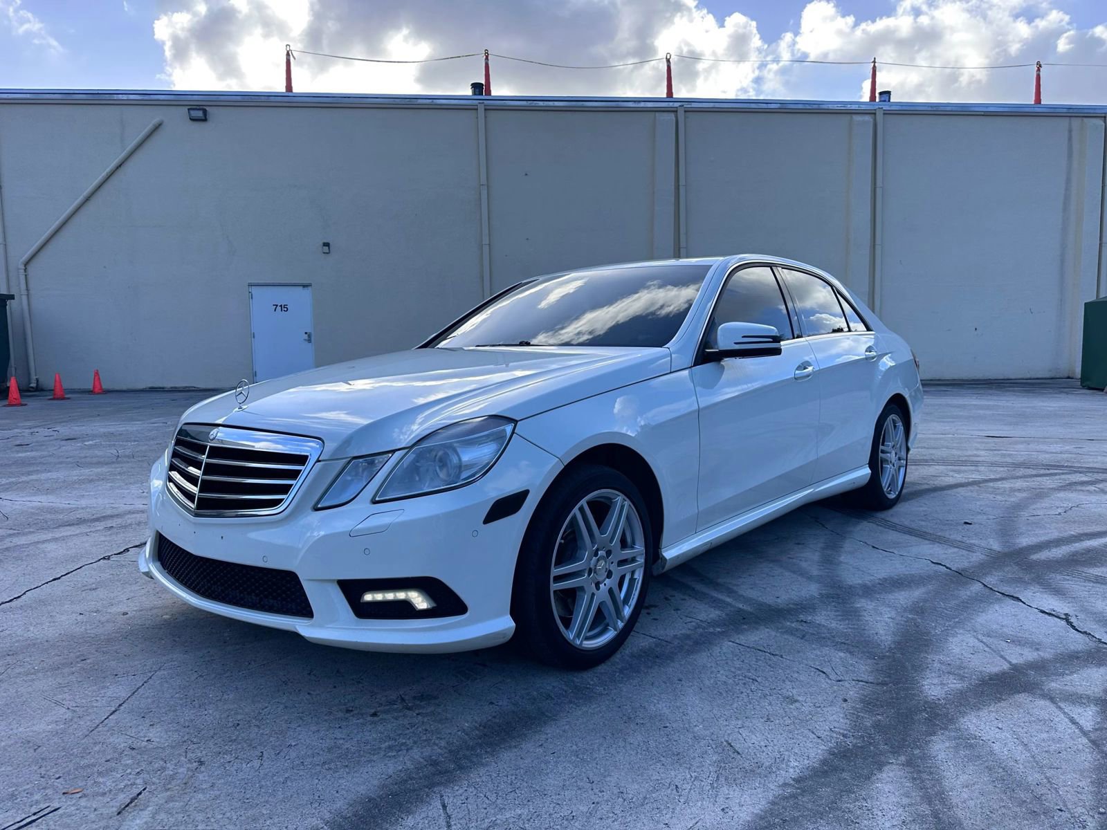 Used 2010 Mercedes-Benz E 550 4MATIC Sedan