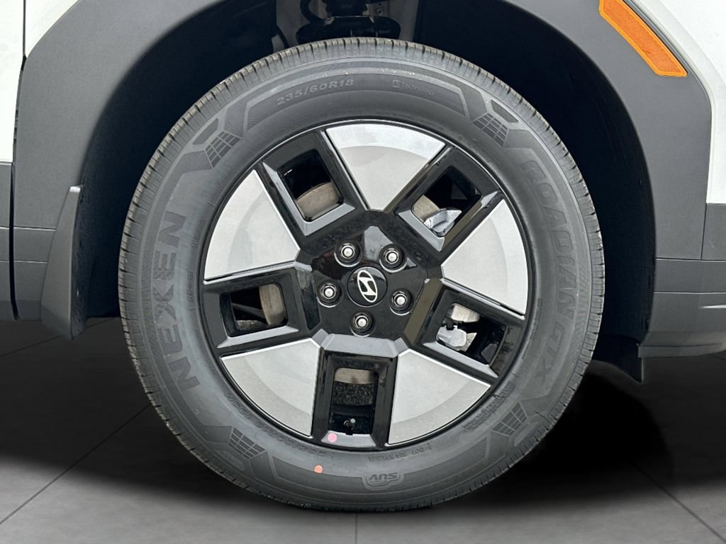 New 2026 Hyundai Santa Fe SE FWD image 7