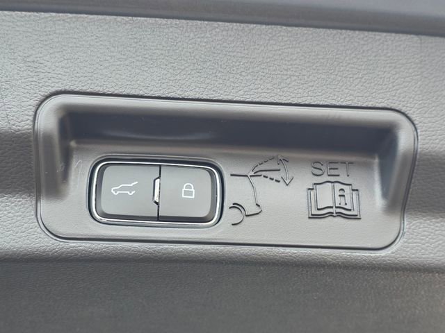 New 2026 Ford Explorer Active w/ Active Comfort Package image 47