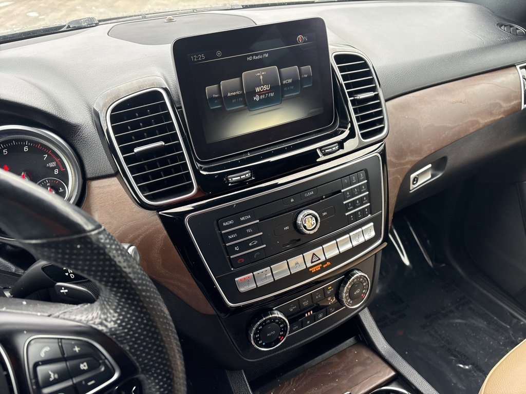 Used 2017 Mercedes-Benz GLE 350 4MATIC image 17