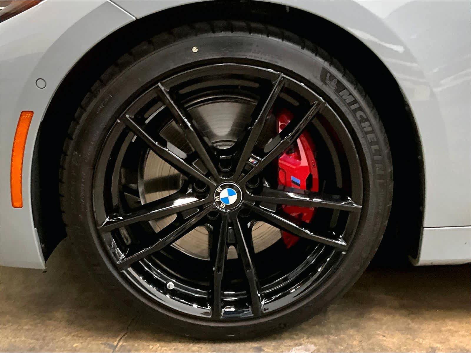 Used 2024 BMW M440i Convertible w/ Premium Package RWD image 12