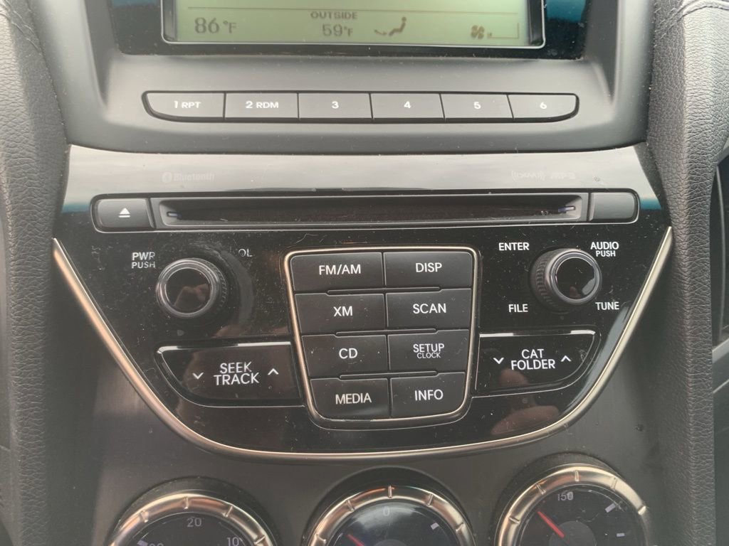 Used 2014 Hyundai Genesis 2.0T image 17