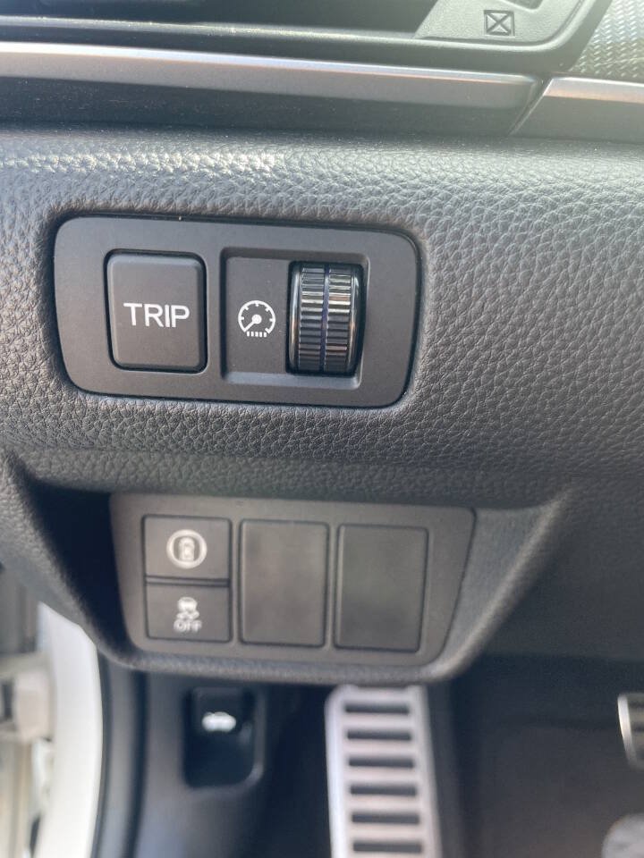 Used 2018 Honda Accord Sport image 21
