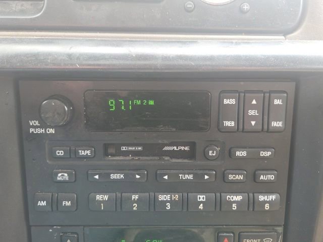 Used 2002 Lincoln Continental FWD image 28