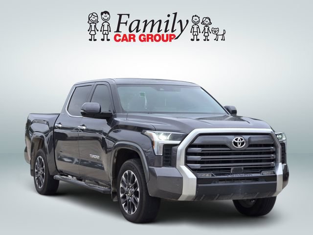 Used 2026 Toyota Tundra Limited AWD/4WD image 2