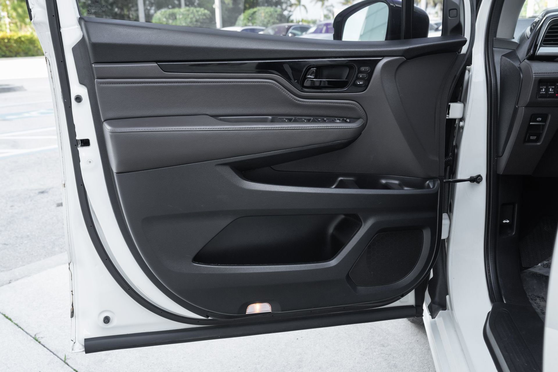 Used 2019 Honda Odyssey Elite image 31