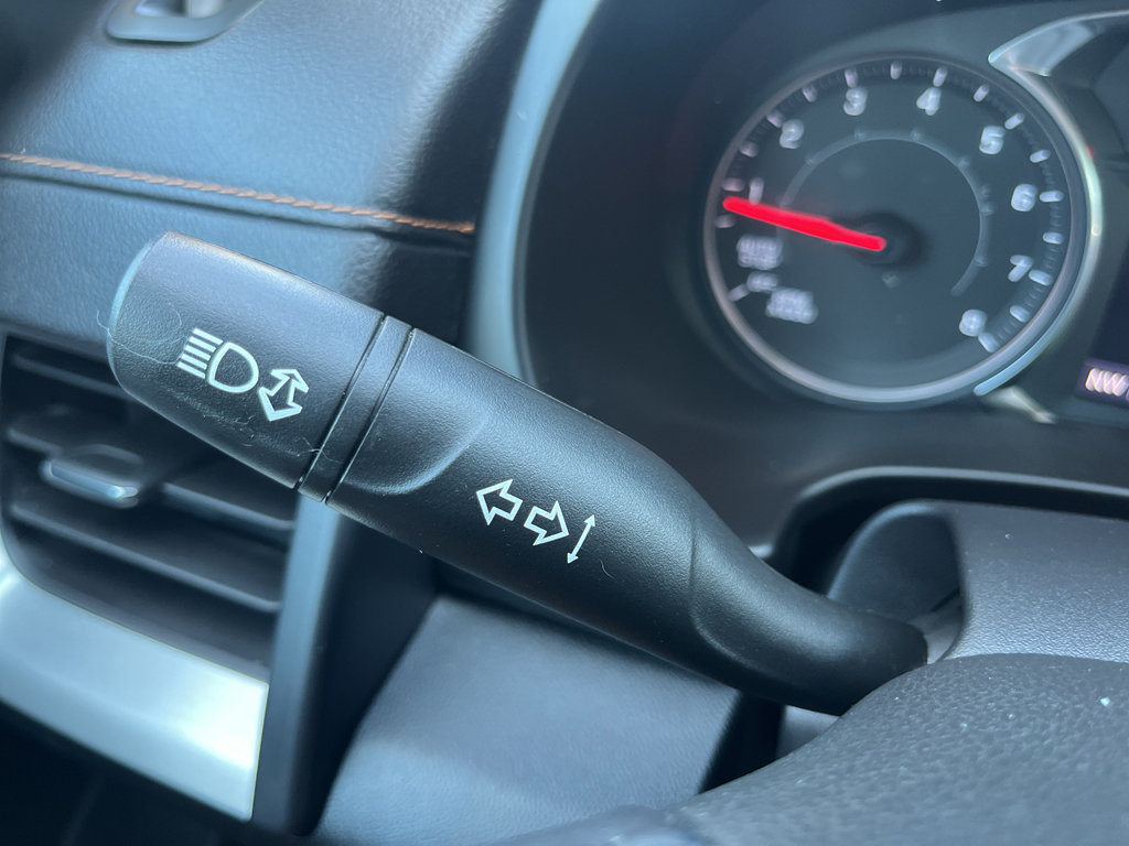 Used 2019 GMC Terrain SLT FWD image 14
