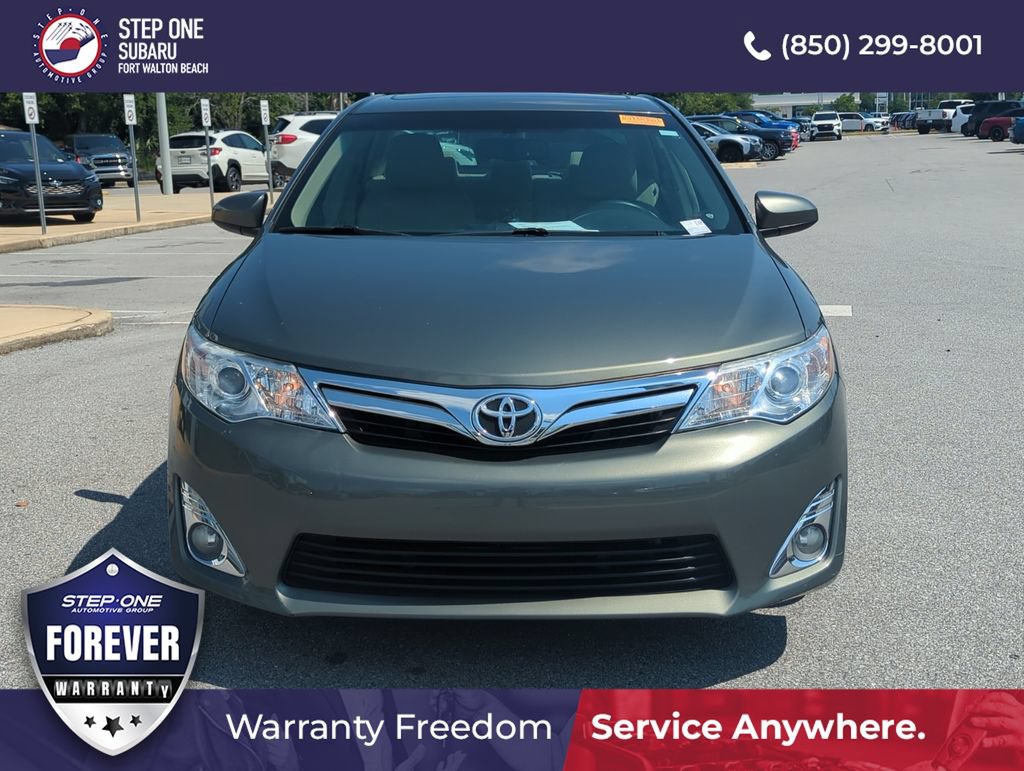 Used 2013 Toyota Camry XLE w/ Leather Pkg FWD image 10