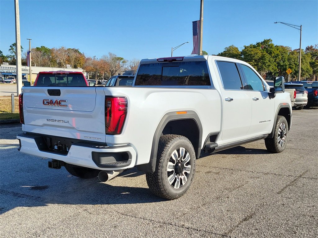 New 2026 GMC Sierra 2500 Denali w/ Denali Reserve Package image 6