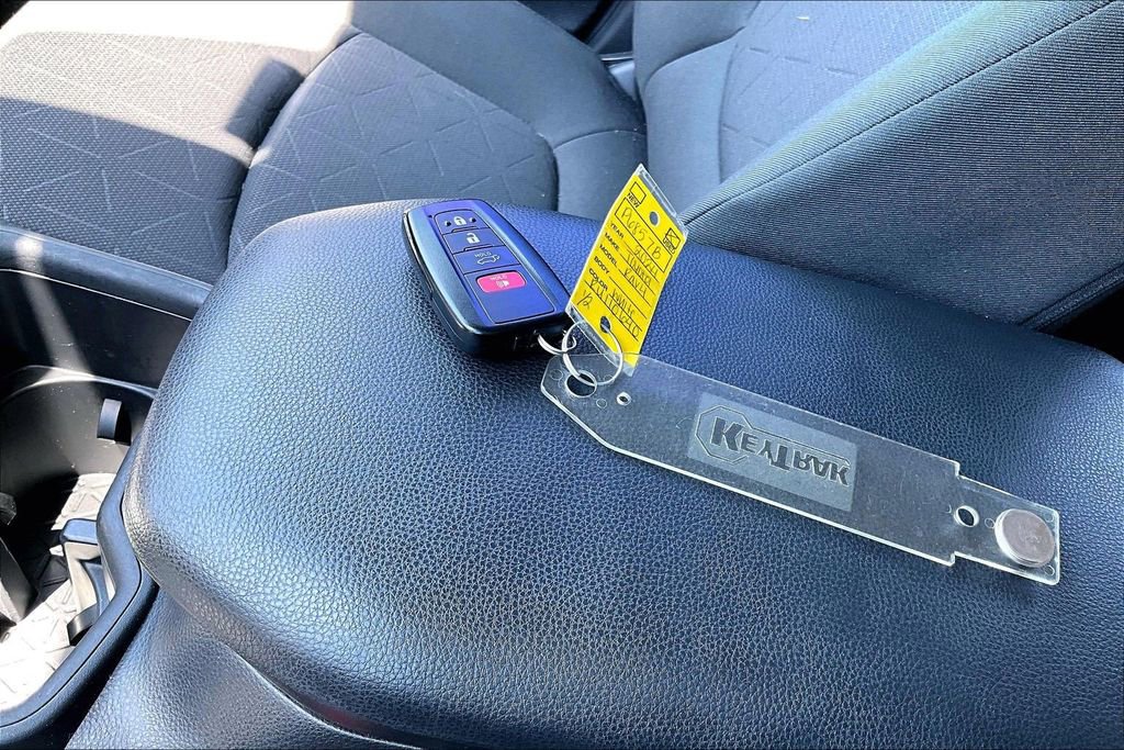 Used 2024 Toyota RAV4 XLE w/ Convenience Package AWD/4WD image 35
