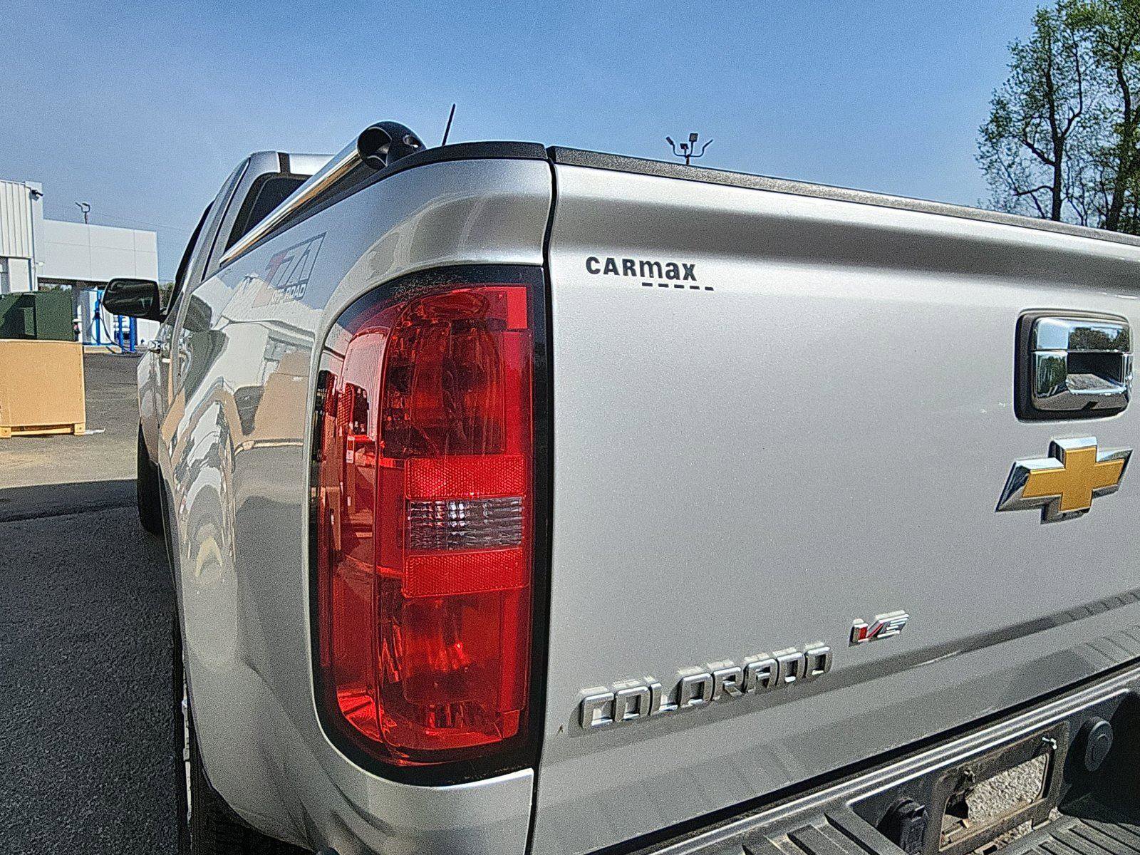 Used 2018 Chevrolet Colorado LT w/ LT Convenience Package image 10