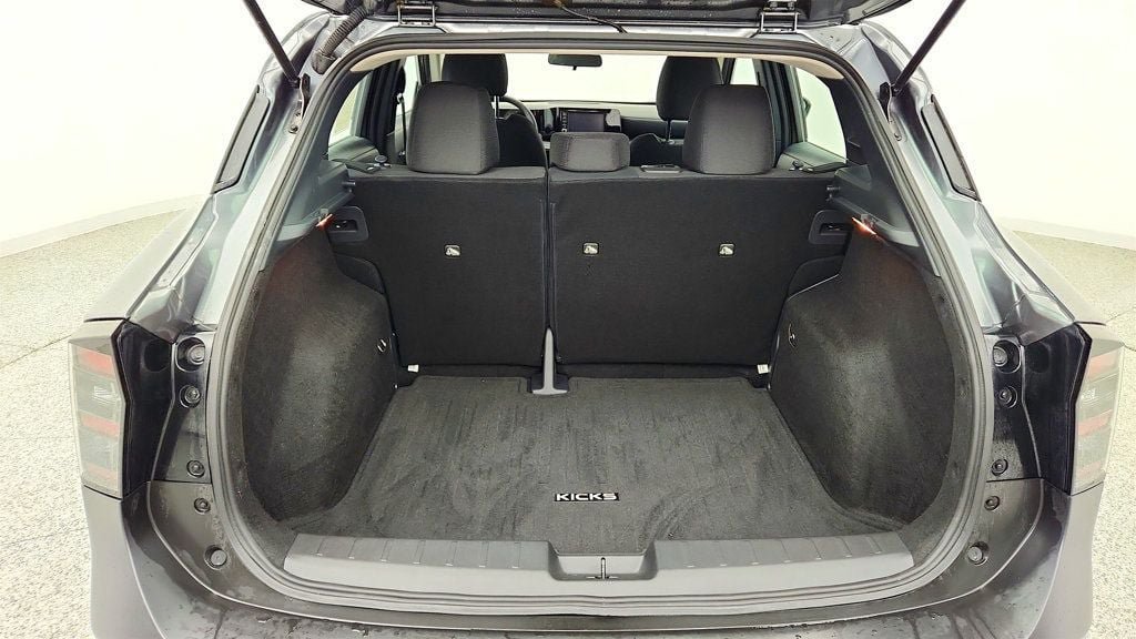 Used 2025 Nissan Kicks S FWD image 19