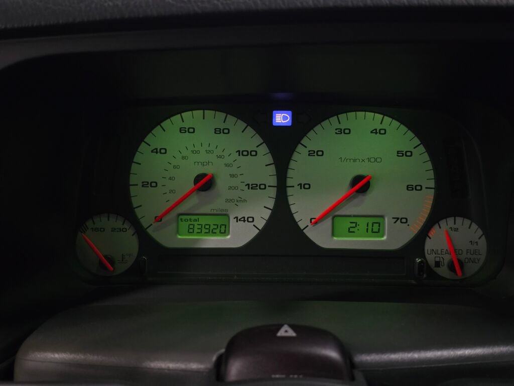 Used 1996 Volkswagen Golf GL FWD image 84