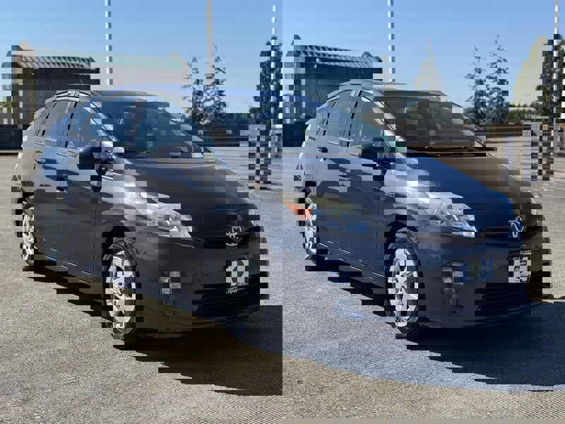 Used 2011 Toyota Prius Two image 7