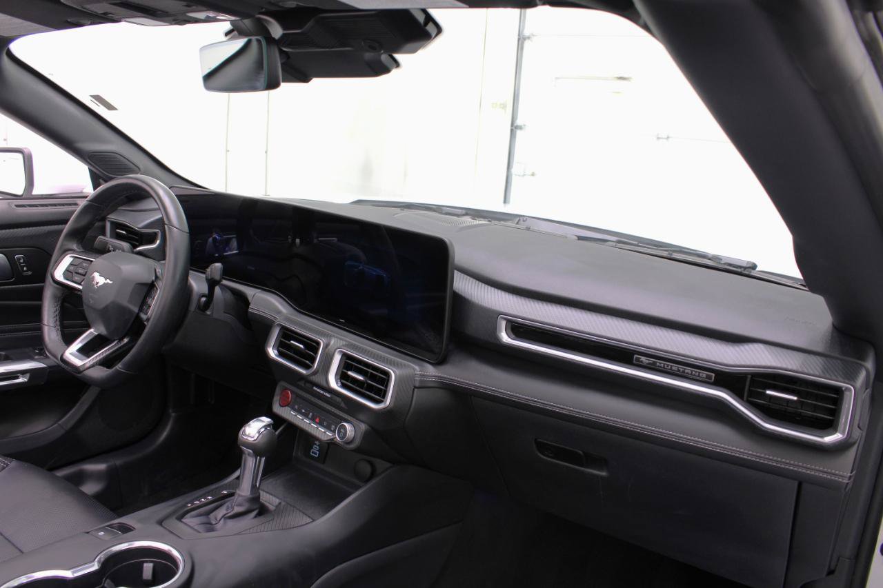 Used 2025 Ford Mustang Premium RWD image 47