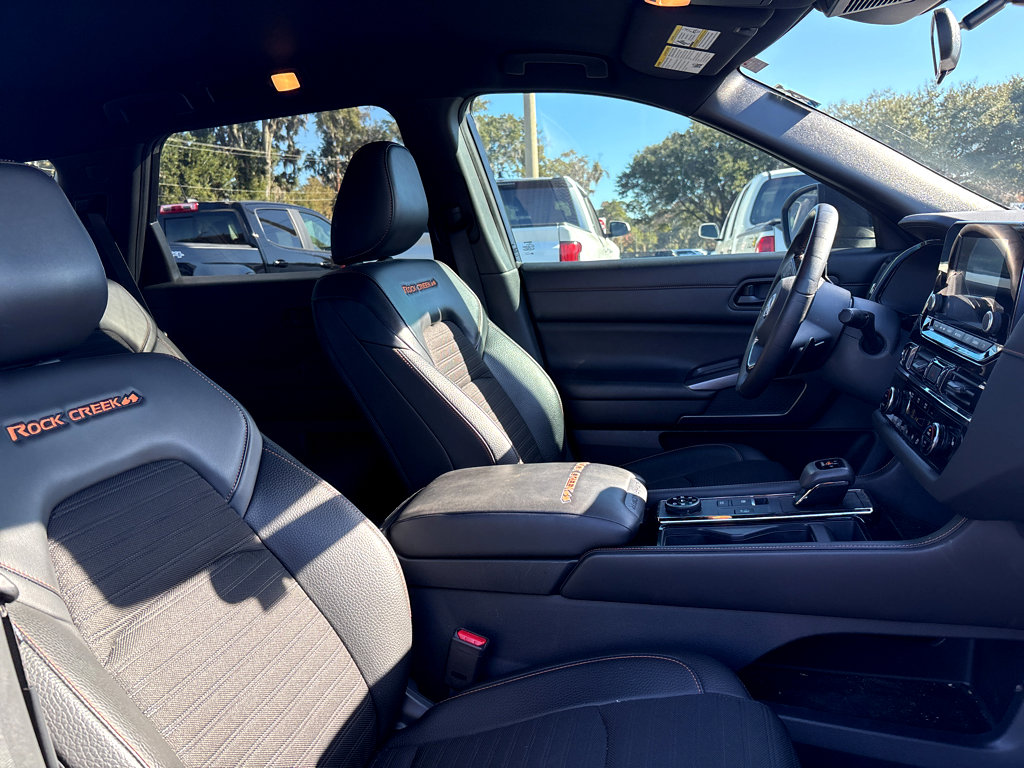 Used 2023 Nissan Pathfinder Rock Creek image 8
