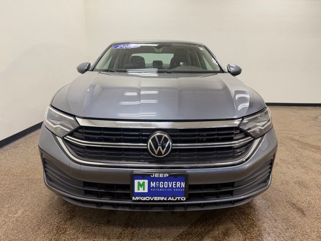 Used 2022 Volkswagen Jetta SE image 10