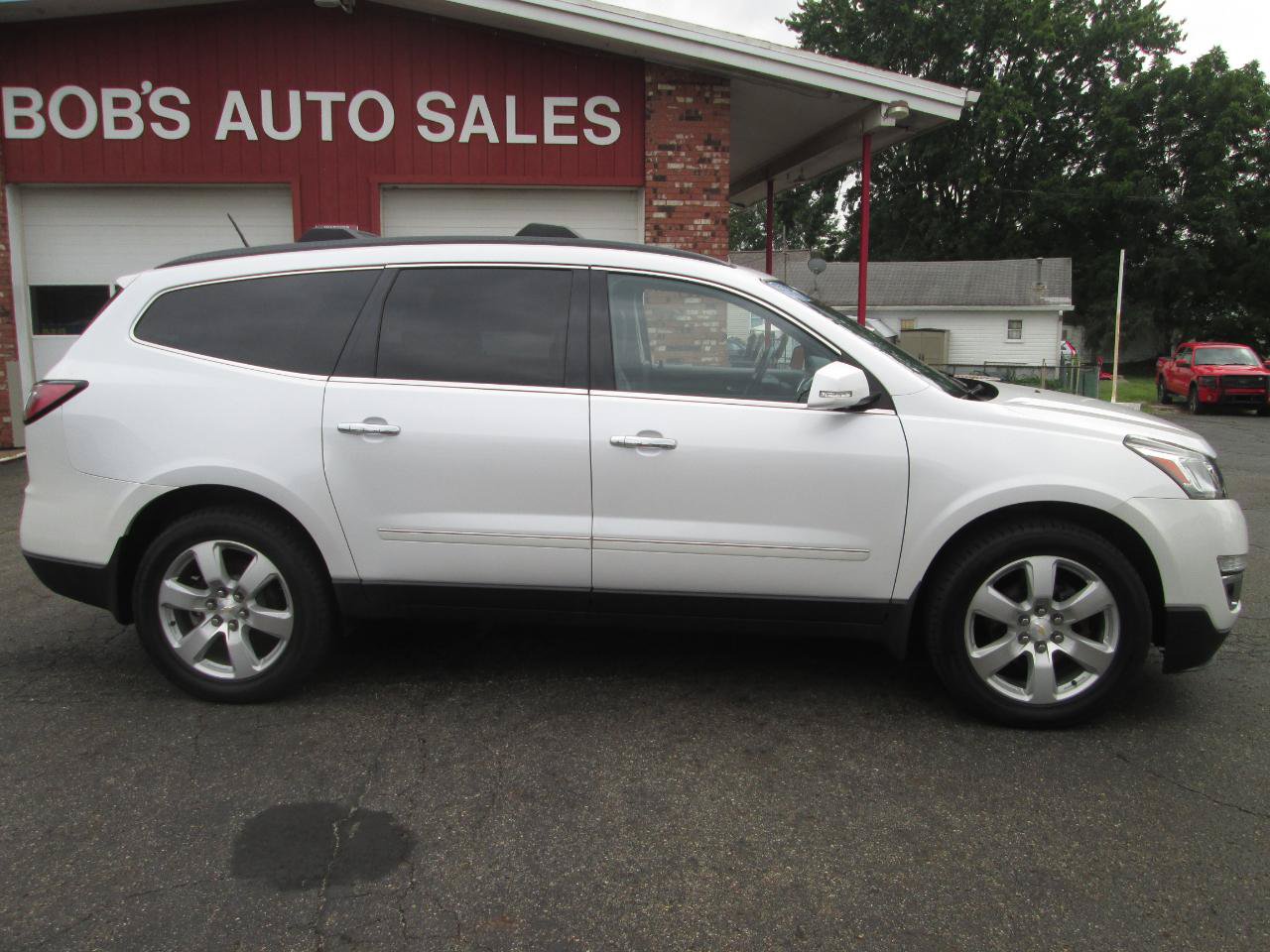Used 2016 Chevrolet Traverse LTZ AWD/4WD image 6