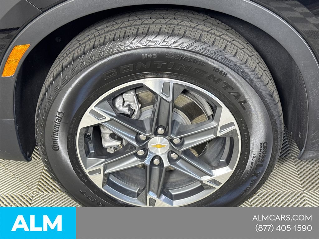 Used 2025 Chevrolet Blazer LT FWD image 15