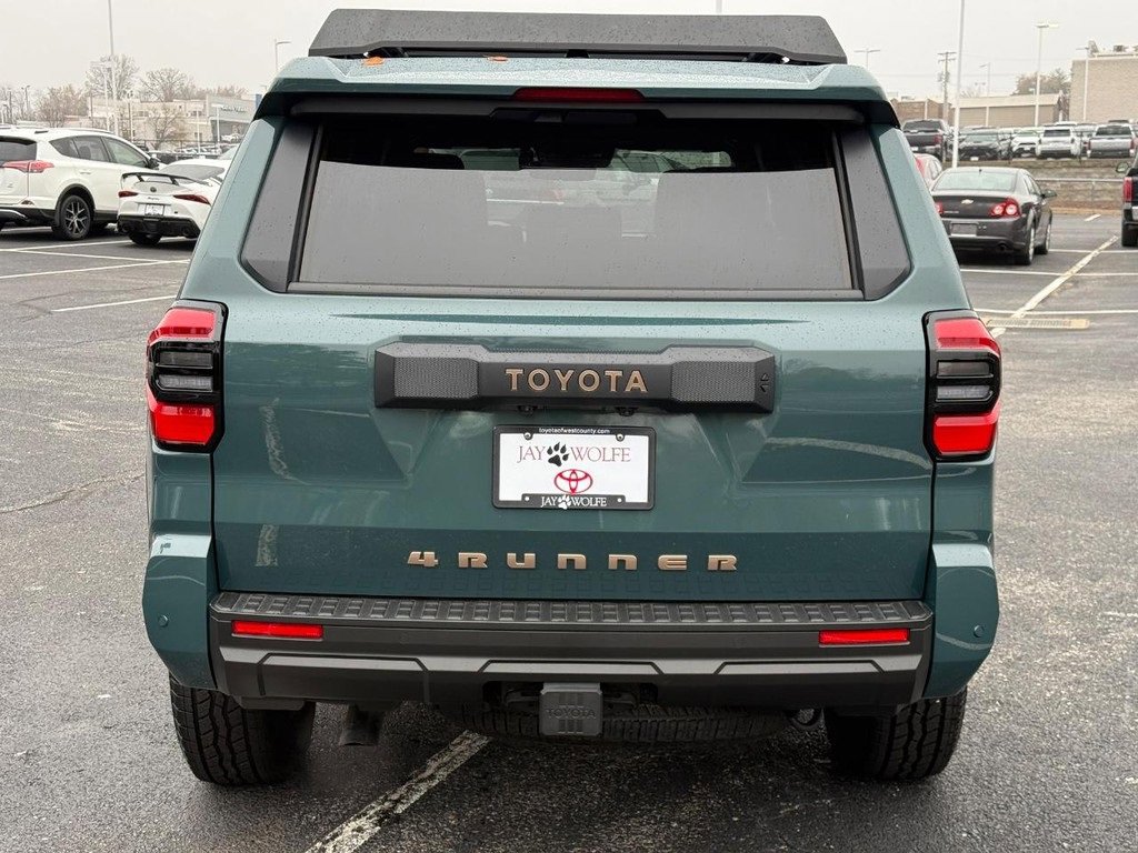 Used 2025 Toyota 4Runner TRD Off-Road Premium image 6