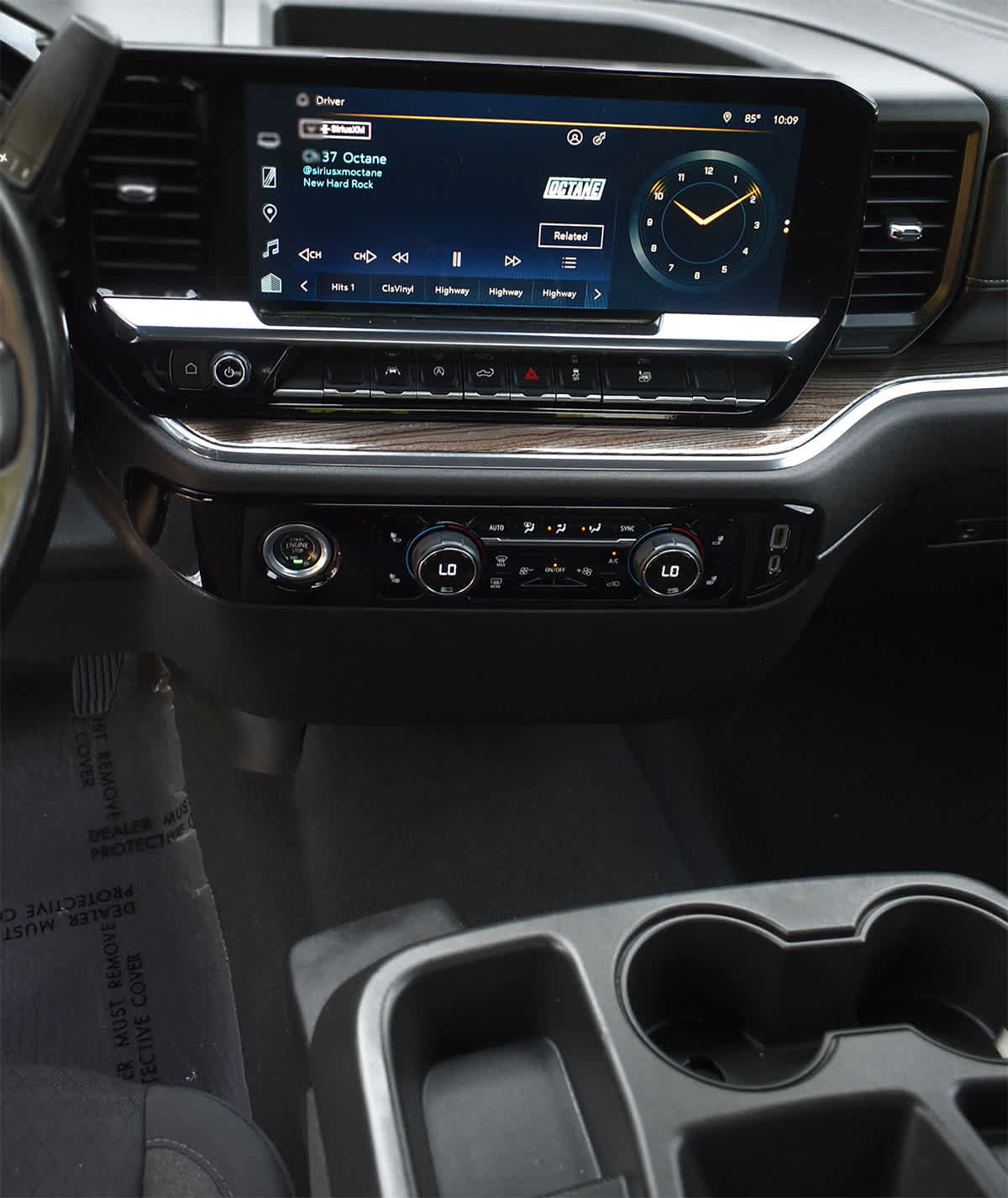 Used 2024 Chevrolet Silverado 1500 RST w/ Protection Package AWD/4WD image 13