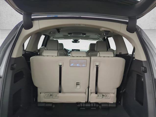 New 2026 Honda Odyssey Touring image 8