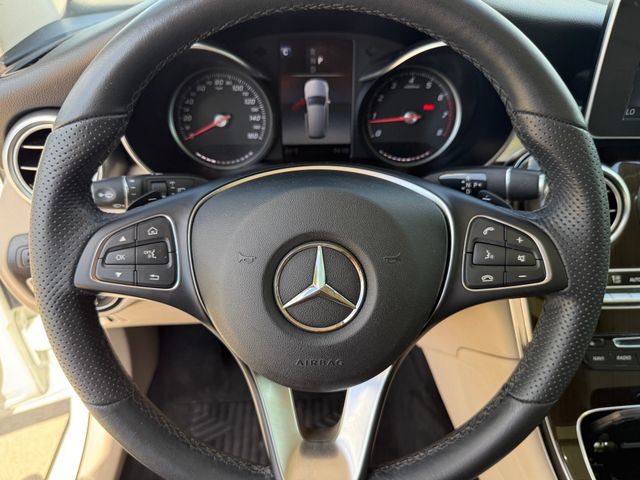 Used 2019 Mercedes-Benz GLC 300 image 12