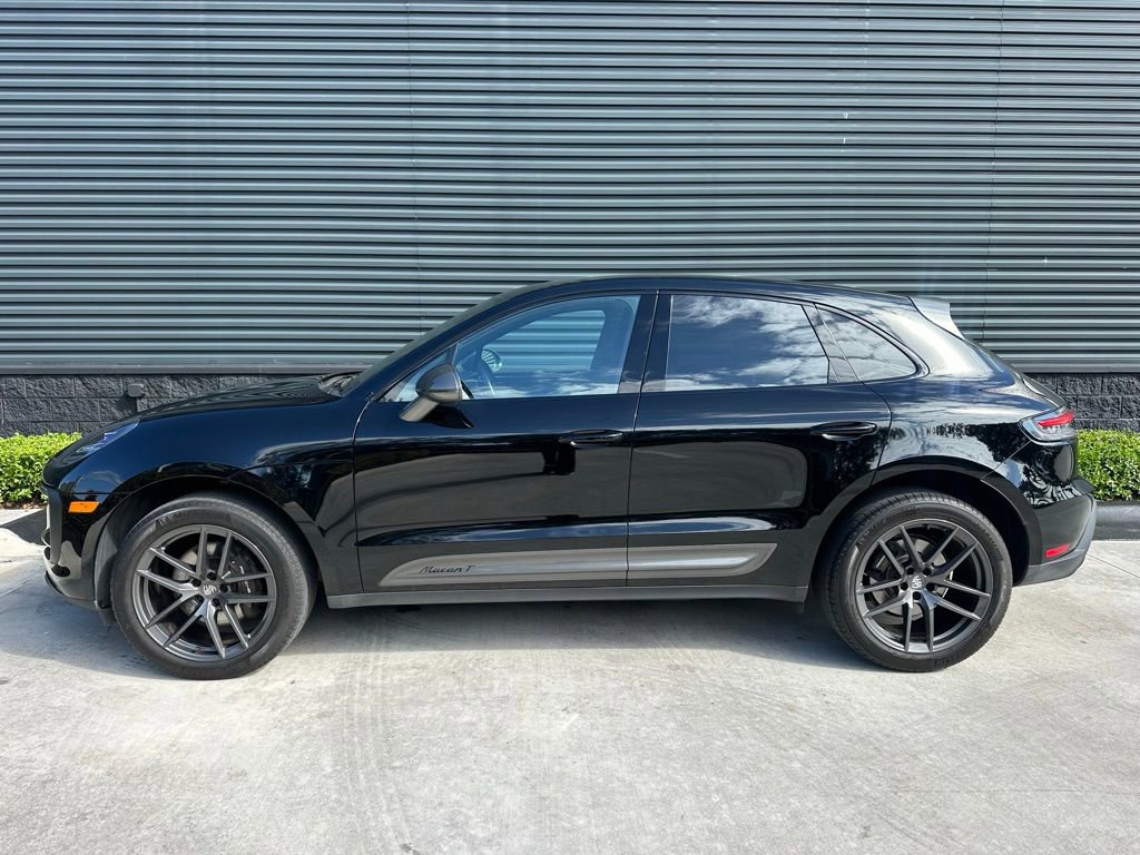 Certified 2023 Porsche Macan Turbo AWD/4WD image 2