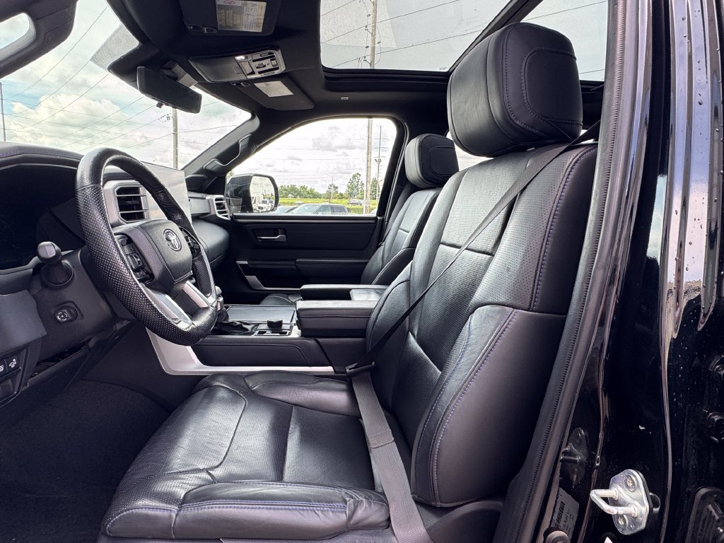 Used 2024 Toyota Tundra Platinum AWD/4WD image 21